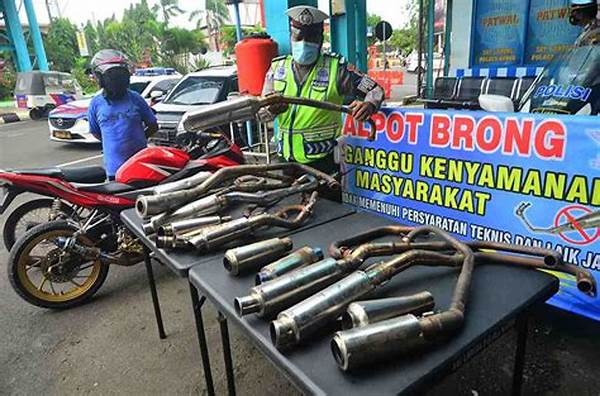 [video Hukum] Proses Penertiban Ratusan Knalpot Brong Ilegal Di Kota Serang!