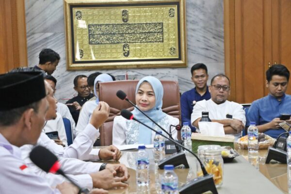 Bupati Serang Ratu Zakiyah Tampung Aspirasi Serikat Pekerja dan Serikat Buruh